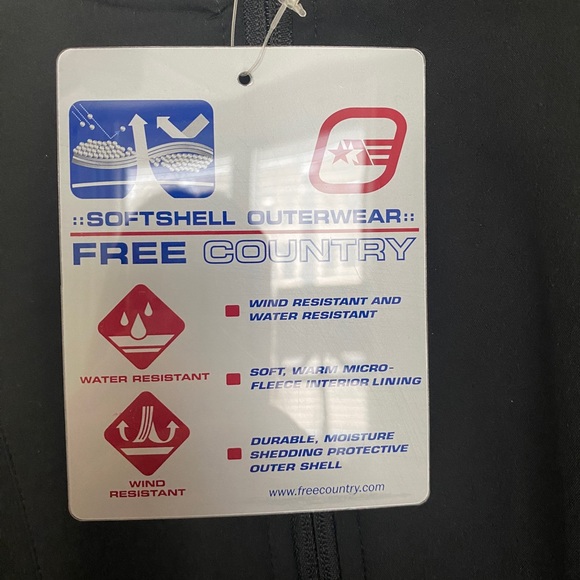 Free Country SoftShell Jacket - Picture 4 of 7